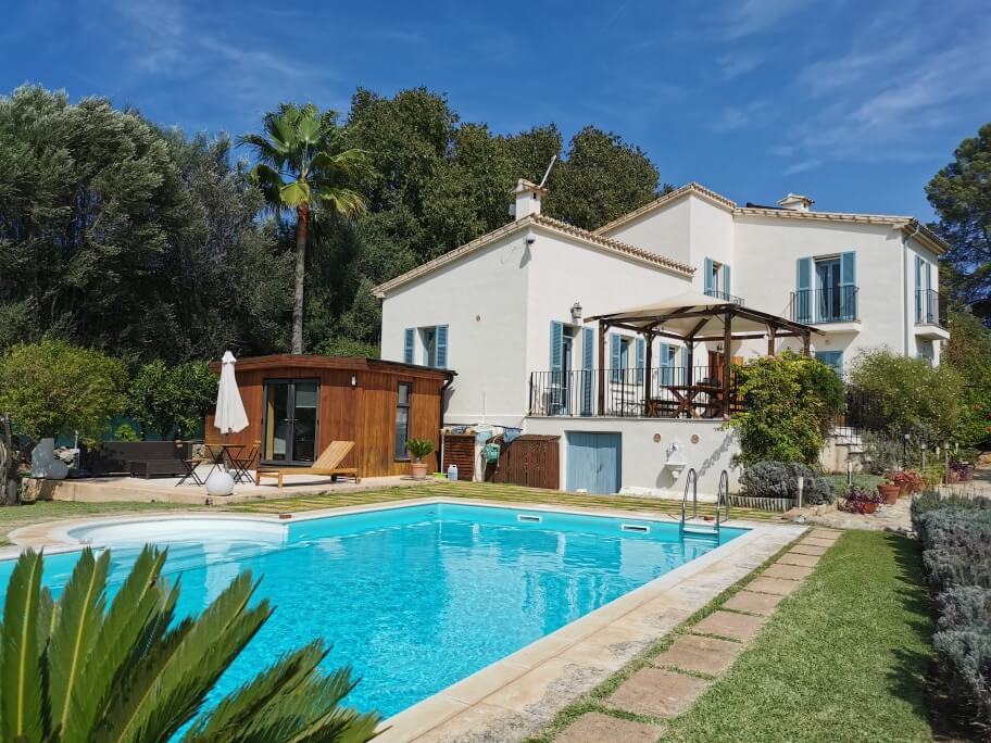 Beautiful family home with pool for sale Campanet Mallorca ...